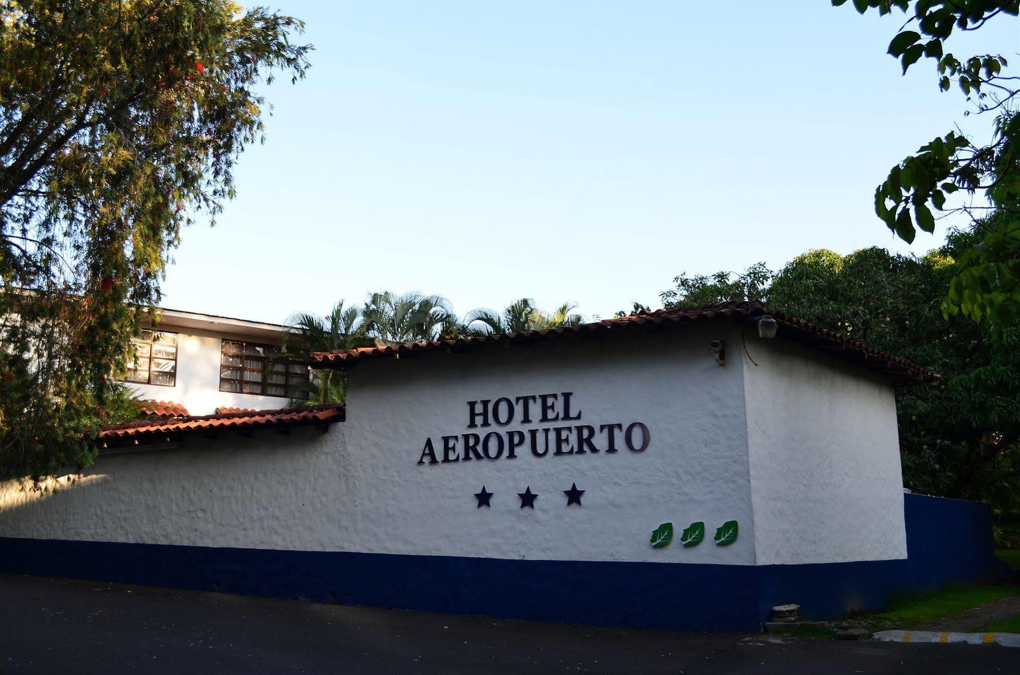 Hotel Aeropuerto Alajuela Zewnętrze zdjęcie